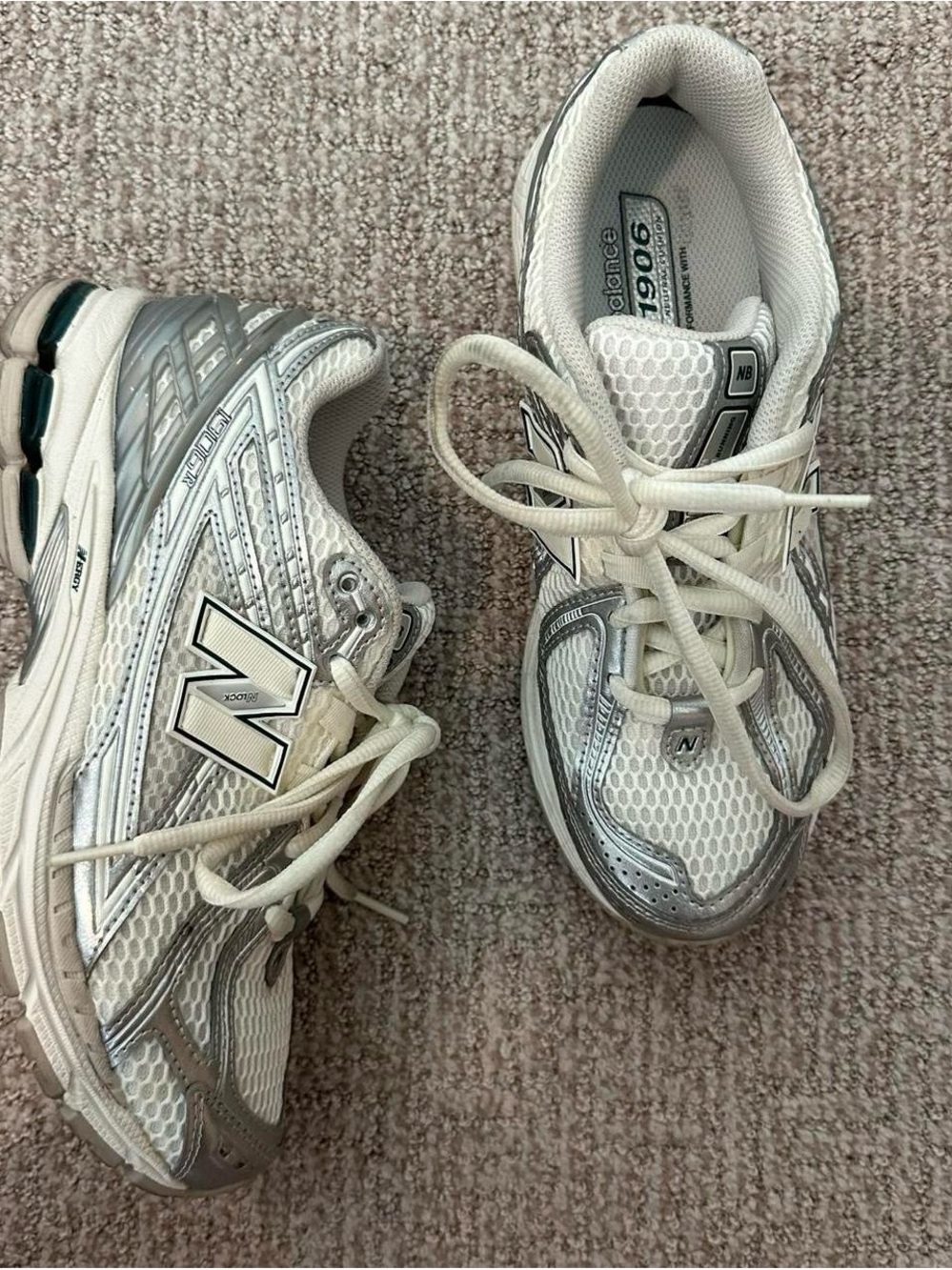 NEW BALANCE 1906R - Picture 3 of 6